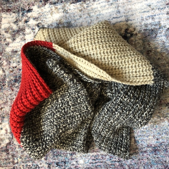 Roots infinity scarf - Picture 1 of 2